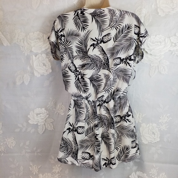 Pineapple romper - Picture 2 of 2